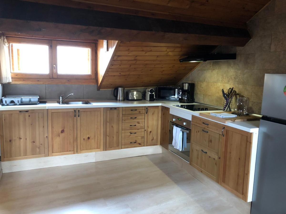 Charmant Appartement Dans Le Village/Coqueto Apartamento En El Pueblecito La Cabanasse Экстерьер фото