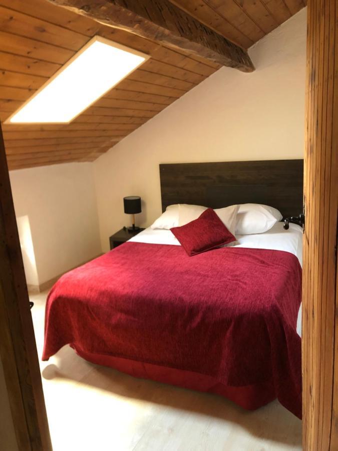 Charmant Appartement Dans Le Village/Coqueto Apartamento En El Pueblecito La Cabanasse Экстерьер фото