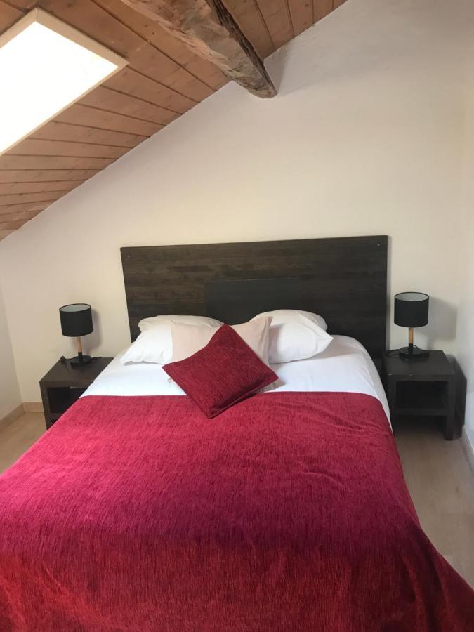 Charmant Appartement Dans Le Village/Coqueto Apartamento En El Pueblecito La Cabanasse Экстерьер фото